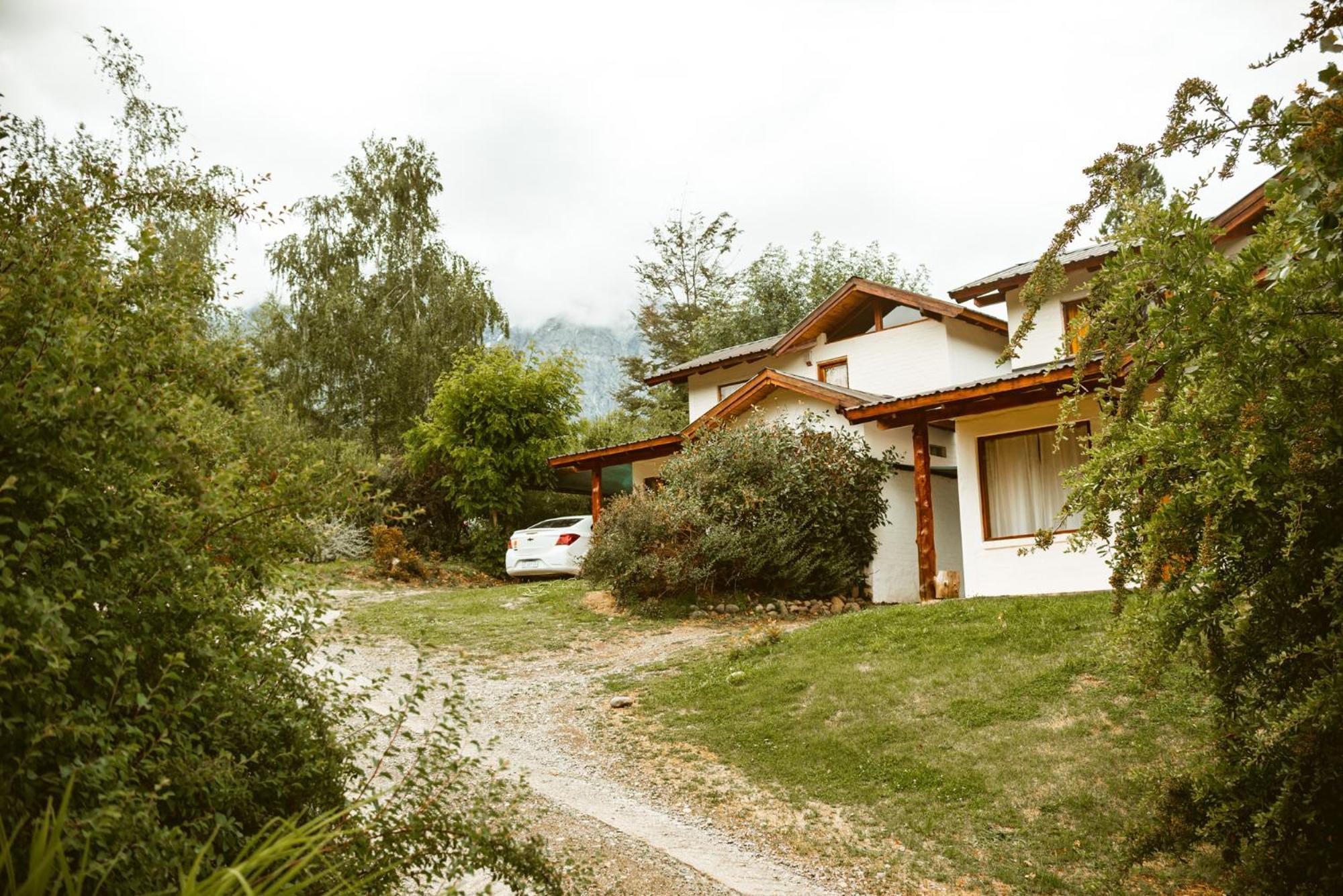 Lodge Grullas *